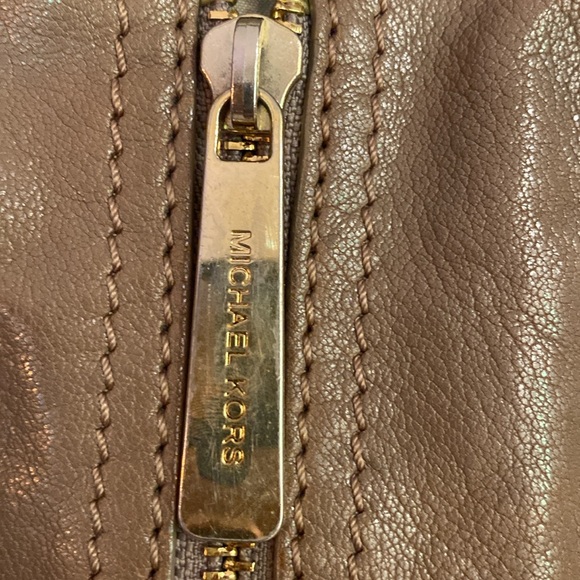 Michael Kors Brown Leather Tote Bag - Picture 4 of 10